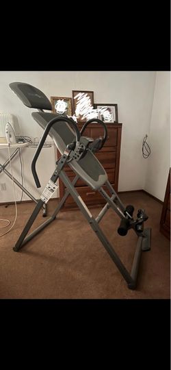 Inversion table
