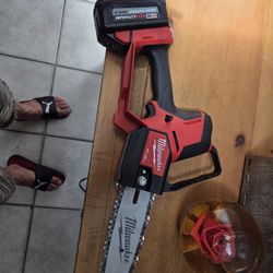 Milwaukee 18 Volt Chain Saw