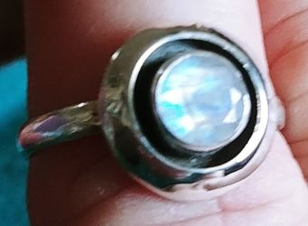 Genuinel Sterling Silver Rainbow Moonshine Size 7