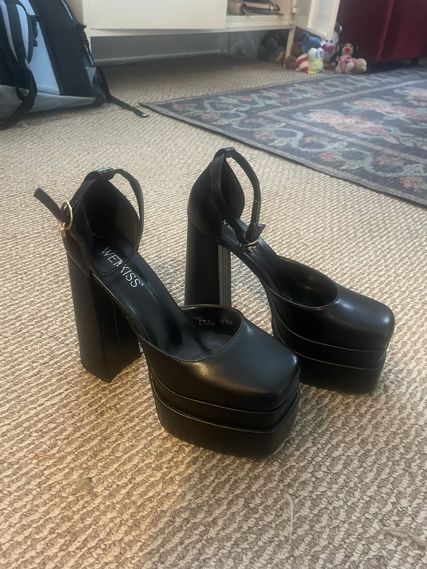 Black platform heels