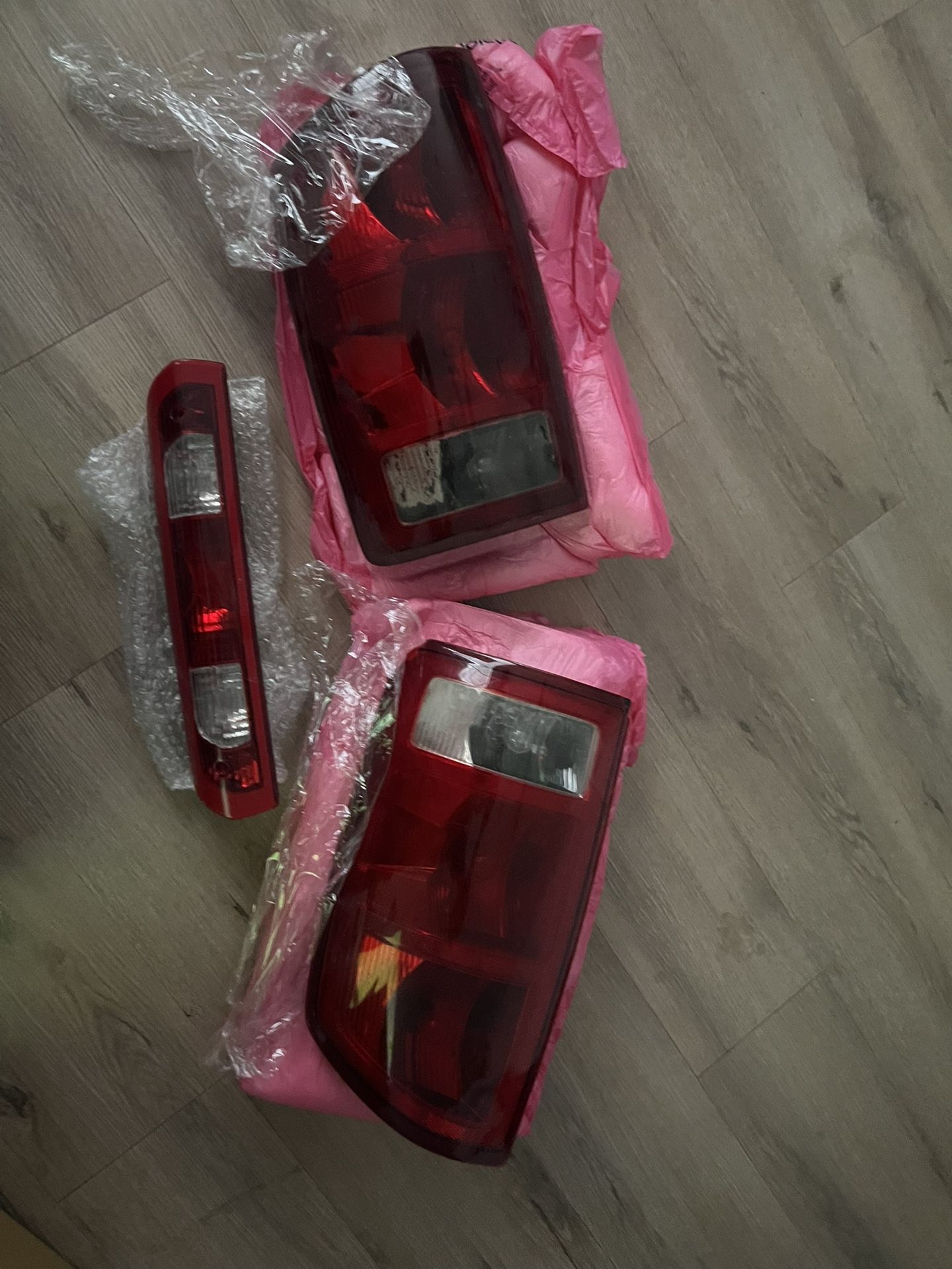 Tail Lights And Break Light