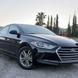 2018 Hyundai Elantra