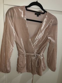 BRAND NEW VELVET *J CREW* Size 6 Velvet Top
