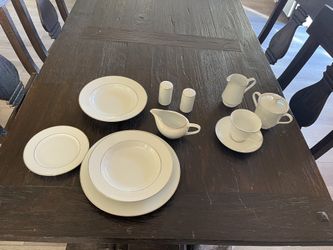 China Set - Service for 8