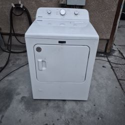 Maytag Commercial Technology Gas Dryer Almost New 