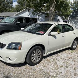 Mitsubishi Galant
