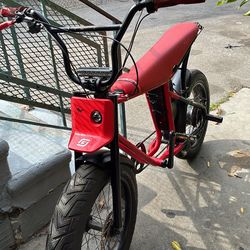 2024 moto 2 low miles good condition