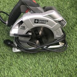 PORTER CABLE 13 AMP CIRCULAR SAW