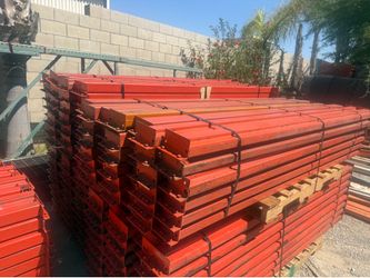 PALLET RACKS FIR SALE