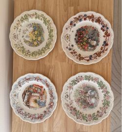 Royal Doulton Brambly Hedge Four Seasons Collector Plates – Complete Set of 4 – Jill Barklem