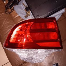 Left Side Tail Light Assembly For Acura Tl 2004-06