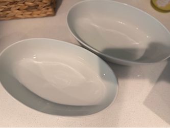 3 oval, 1 squared, 1 oval/open - serving bowls/plates