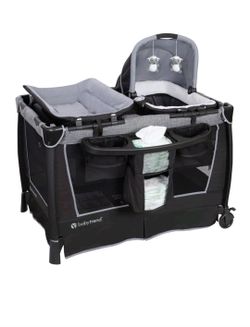 Baby Trend Pack ’n Play / Playard with Changing Station & Bassinet