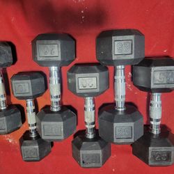 SET OF 10s  20s. 25s RUBBER COATED HEXHEAD DUMBBELLS TOTAL 110LBs 
11525 S HALSTED DUNKIN DONUTS/7111.S WESTERN WALGREENS 
110$  CASH ONLY AS IS 