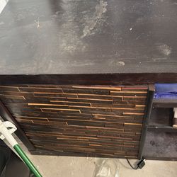 TV STAND