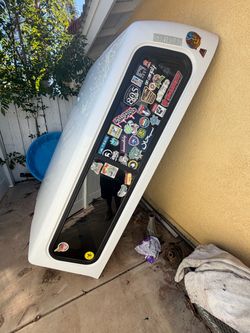Camper shell