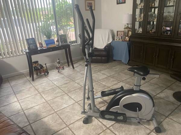 Exercising Cardio Dual Trainer Bike