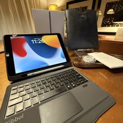 Apple iPad (9th Generation), Wi-Fi + Cellular (64GB) In Box + Bundle