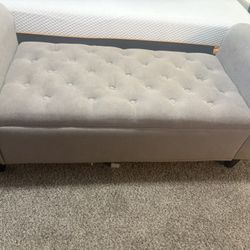 Free Bed Bench With Storage
