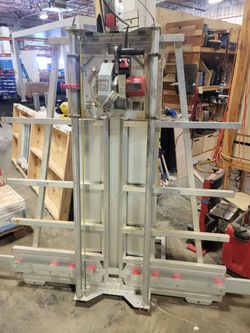Vertical saw.
