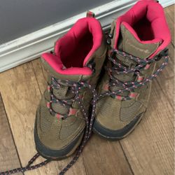 Hiking Boots Girls Size 13
