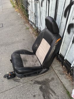 Mustang seats