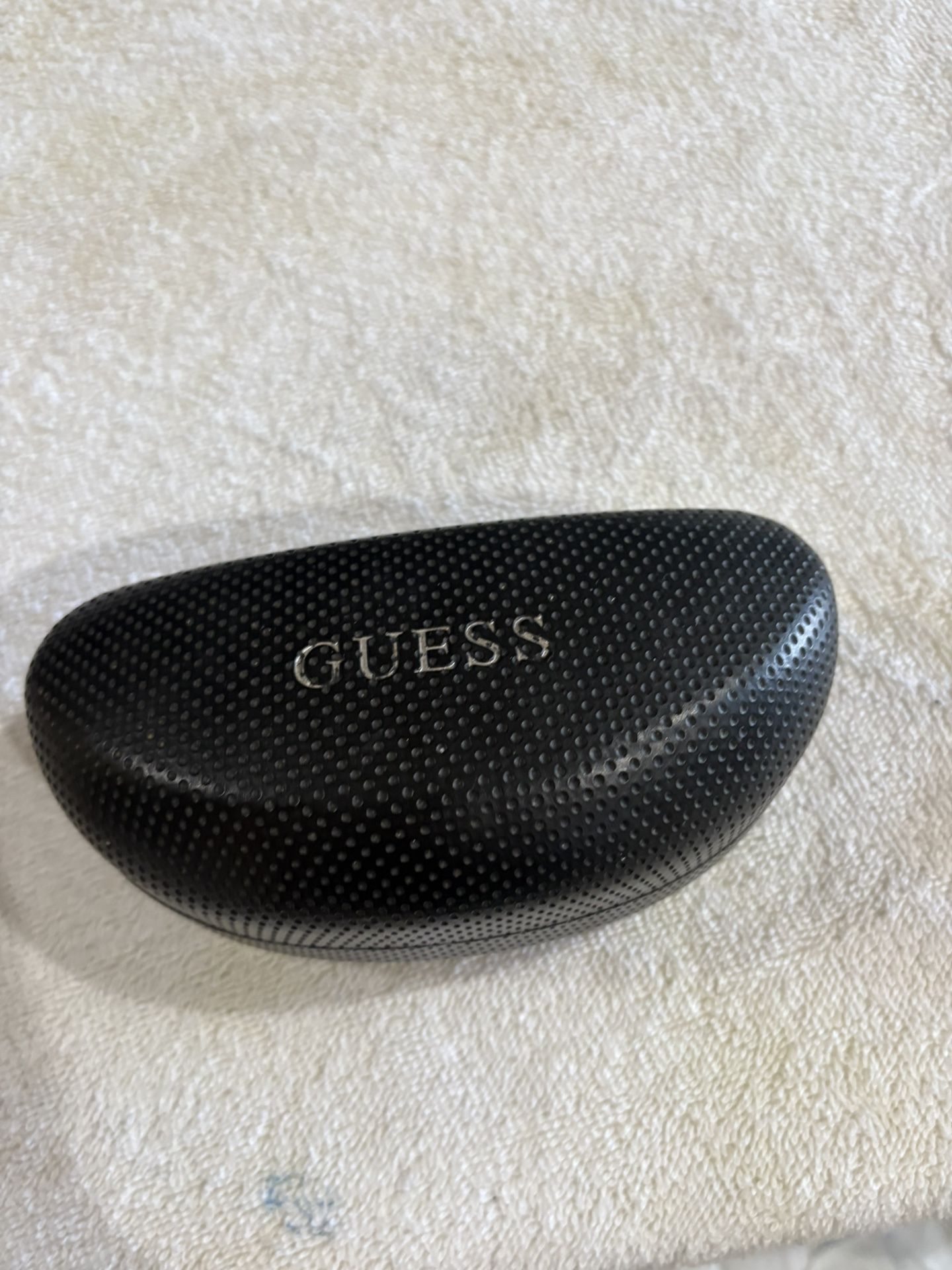guess cover glasses