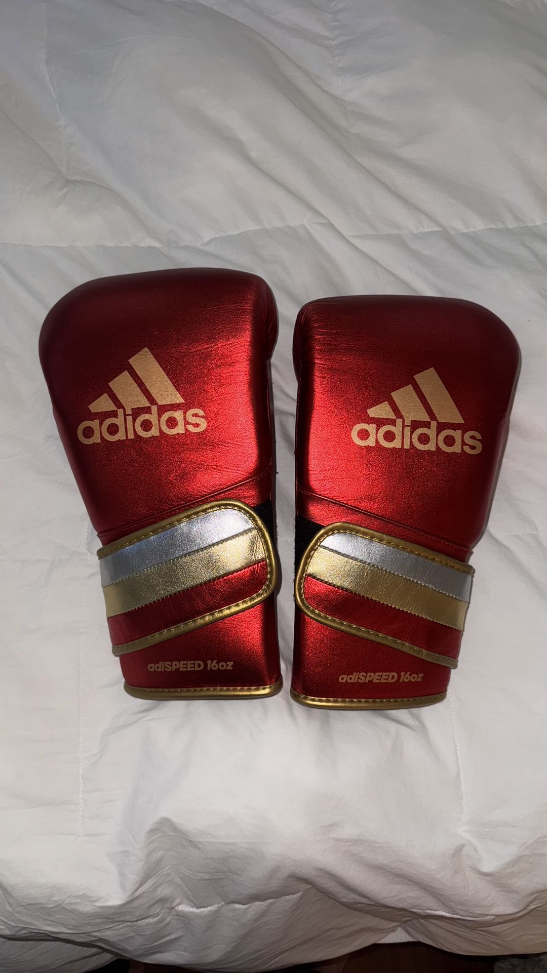 Adidas Adispeed 501 Pro Boxing Gloves 16oz