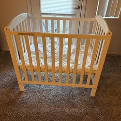 Mini Crib