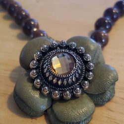 Vintage Genuine Leather Flower Beaded Necklace 