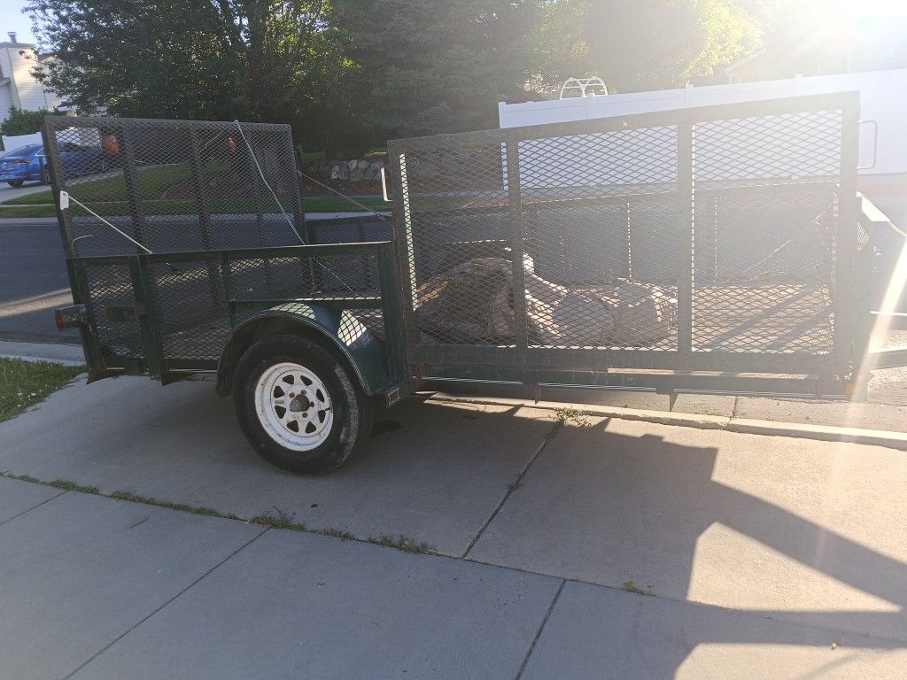 Utility Trailer