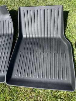 Tesla Juniper Weather  Floor Mats