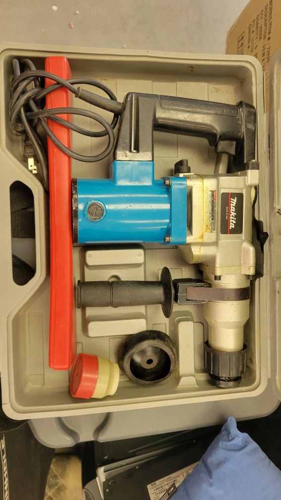 Makita Roto Hammer