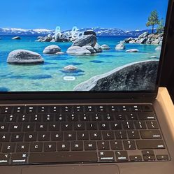 macbook air 13” （m2）