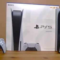 Slim PS5 Console - System and Controller