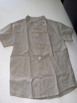 Kids shirt   Size 6/7 Youth