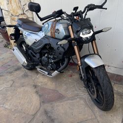 2021 Lifan KPM 200 Cafe Racer