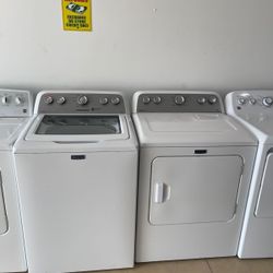 Maytag Washer And Dryer Set 