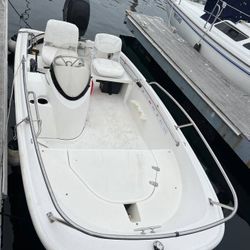 2013 Boston Whaler 130 Super Sport