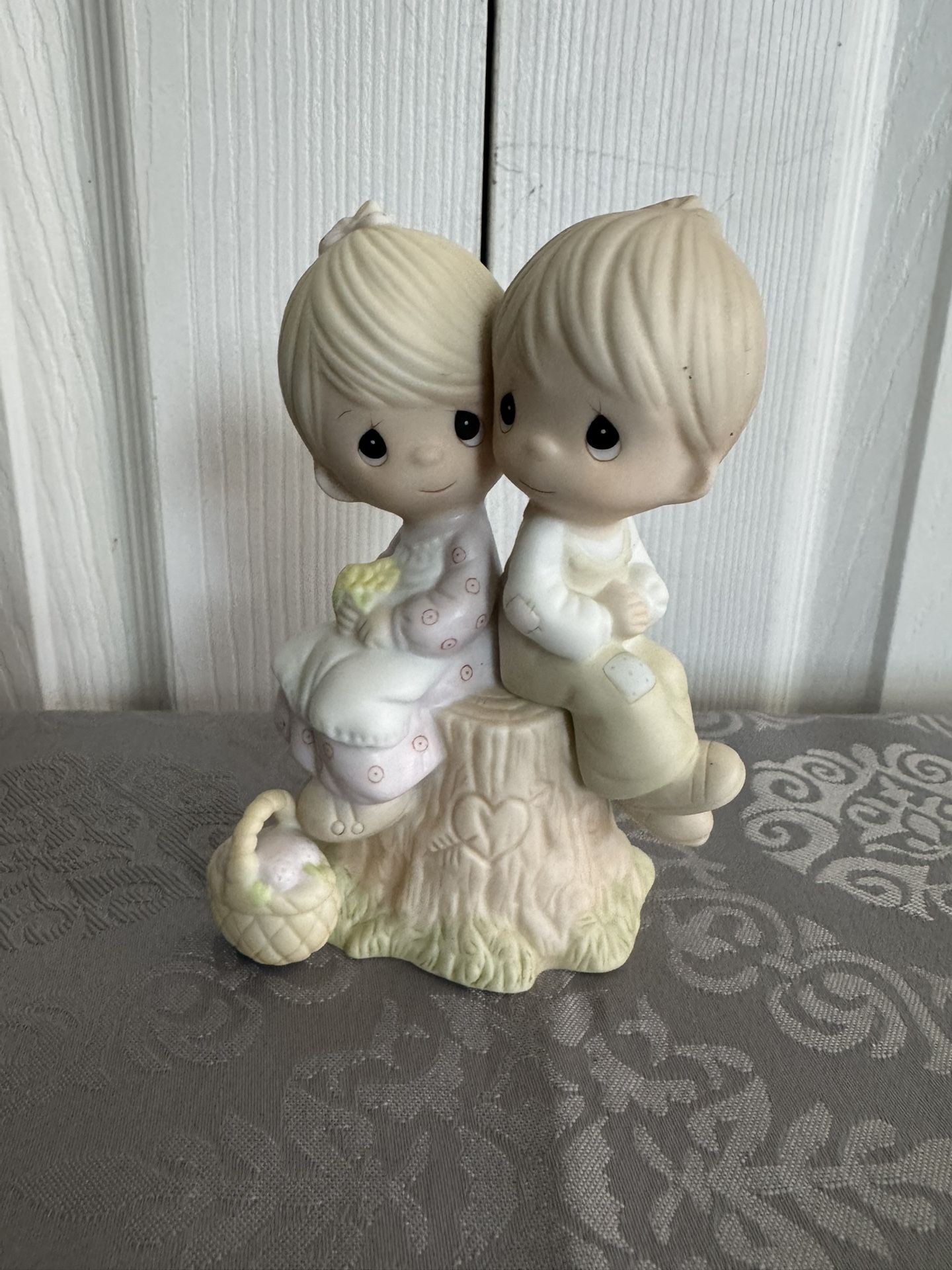 PRECIOUS MOMENTS : Love One Another, 1978, Very Vintage, Figurine