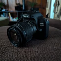 Pristine Canon EOS4000D Camera For Sale