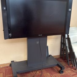 Microsoft 84" Surface Hub 1596 100 Point 4k Multi-touch Whiteboard W/ Wall Mount