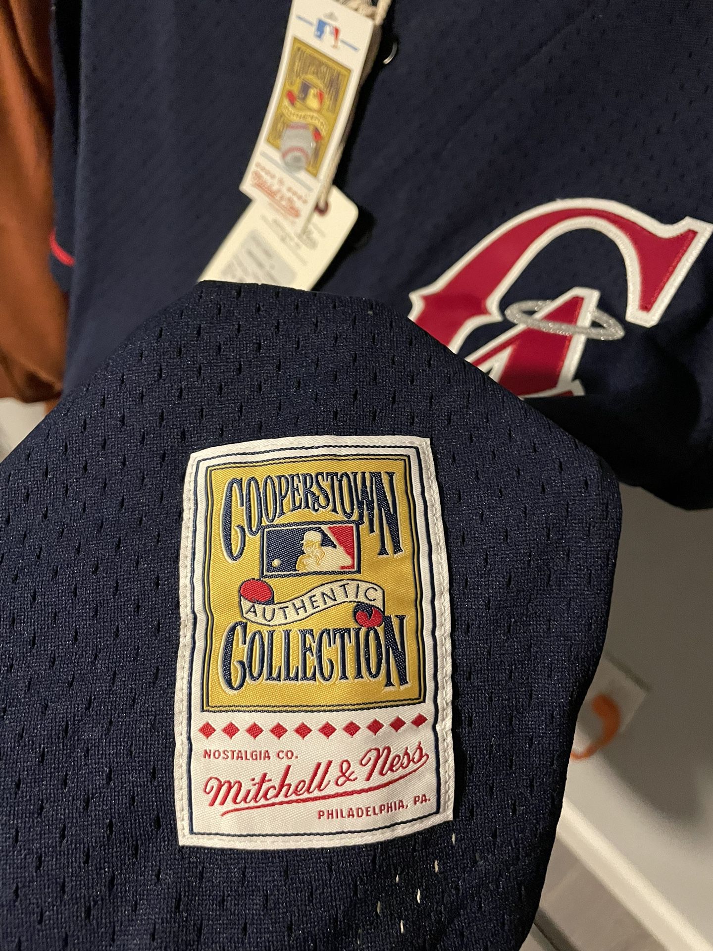 Men's L/XL Anaheim Angels Vintage Jersey for Sale in Peoria, AZ - OfferUp