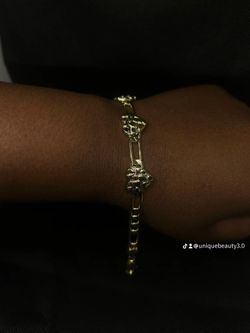 Nugget heart bracelet