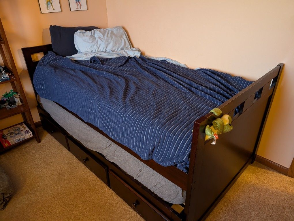 Twin Bed With Trundle And Drawers