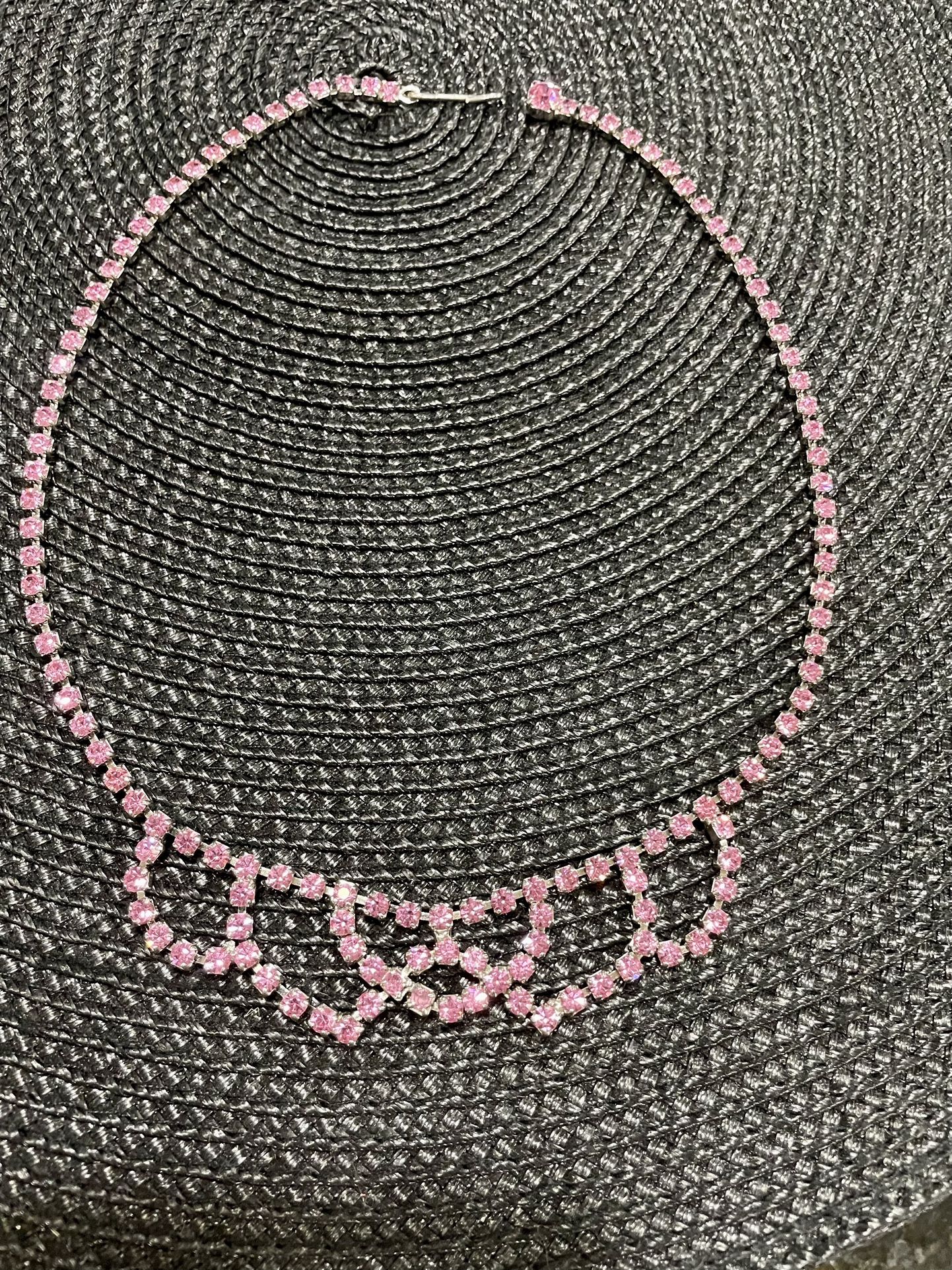 Shiny pink gems choker statement necklace