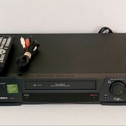 Mitsubishi HS-U580 VCR PerfecTape Video Recorder 4-Head Hi-Fi VHS Cable & Remote
