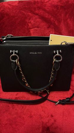 Authentic MK Purse Medium Size