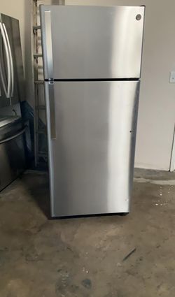 GE Top Mount 27" Apartment Size Stainless Steel Fridge