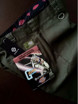 STRICT G // DICKIES x GUNDAM pants size 34 (zaku green)